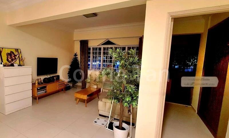 3 Bed Apartment (Condo) for Rent in  Hong Heng Mansions - Image 3