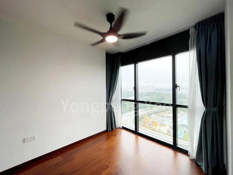 2 Bed Condo for Sale in  Normanton Park - Image 5
