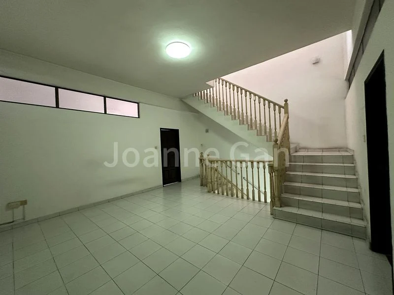 4+1 Bed Terraced House (Landed) for Sale in  Lorong Mydin - Image 10