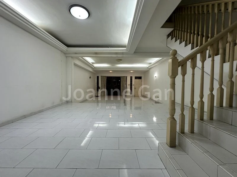 4+1 Bed Terraced House (Landed) for Sale in  Lorong Mydin - Image 2