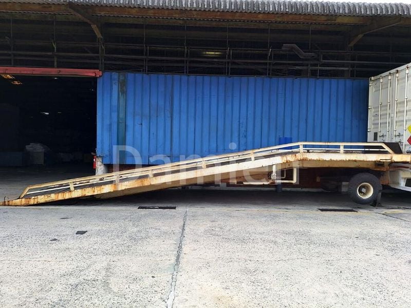 Factory / Workshop (B2) for Sale: Single-Storey Factory, Overhead Cranes - Image 2