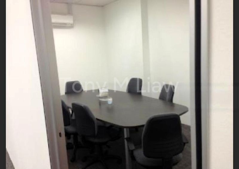 Zervex: Light Industrial (B1) for Rent: 2,000 Sqft Shop at 8 Pioneer Walk, Pioneer 338 - Image 1