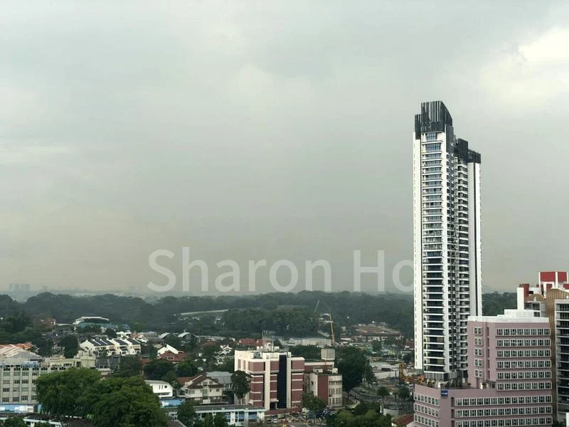 2 Bed Condo for Rent in  Domus - Image 5