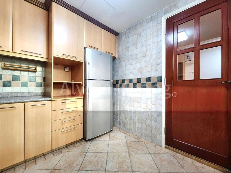 Common Room (Condo) for Rent in  Emerald Garden - Image 8