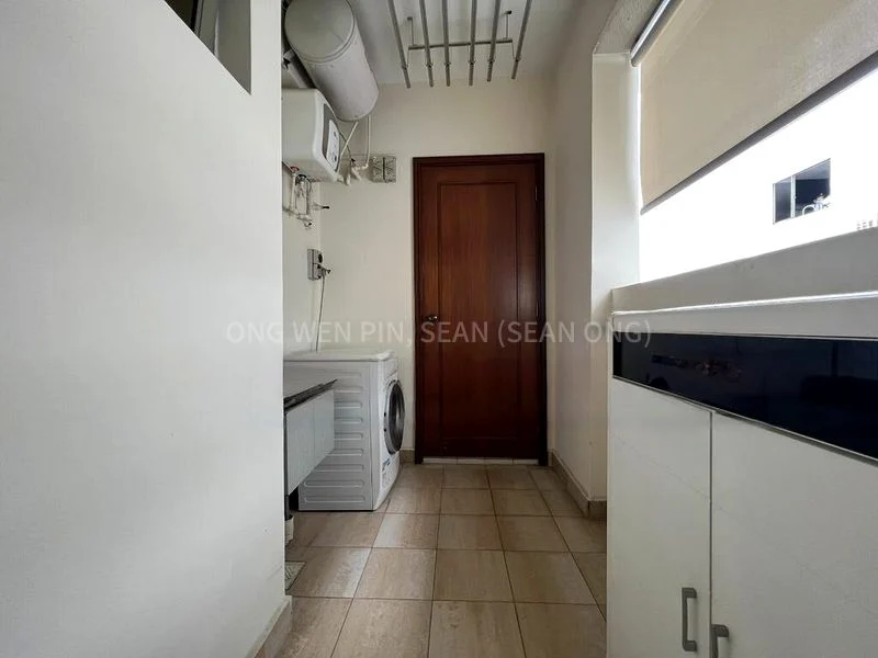 Room (Condo) for Rent in  Parc Vista - Image 2