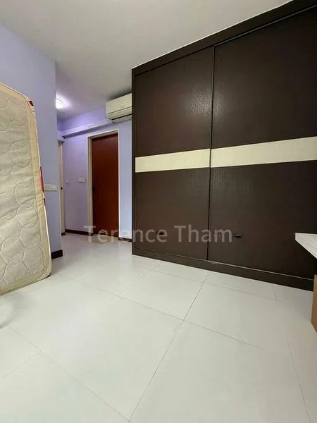 4 Room (4A) HDB for Sale in  313C Sumang Link - Image 5