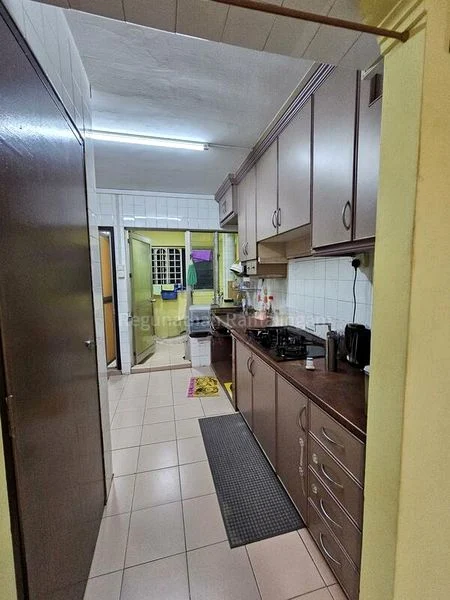 4 Room (4A) HDB for Rent in  157 Jalan Teck Whye - Image 10