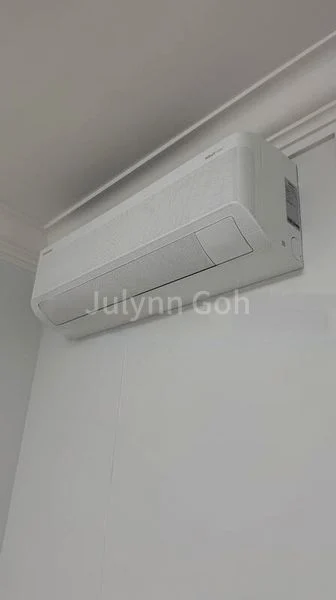 Common Room (HDB) for Rent in  233 Compassvale Walk - Image 4