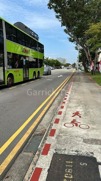 Shop / Shophouse for Rent: Changi Road - Image 1