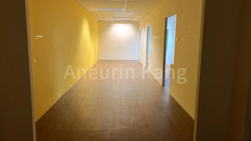 Office for Rent in  Valley Point - Image 1