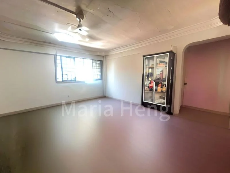 4 Room (4NG) HDB for Sale in  179 Ang Mo Kio Avenue 5 - Image 5