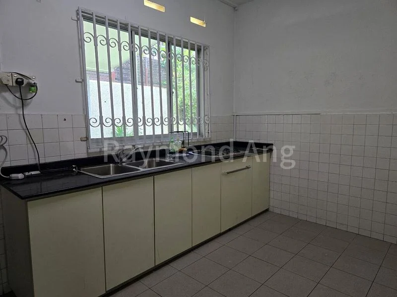 4 Bed Semi-Detached House (Landed) for Rent in  Toh Yi Road - Image 1