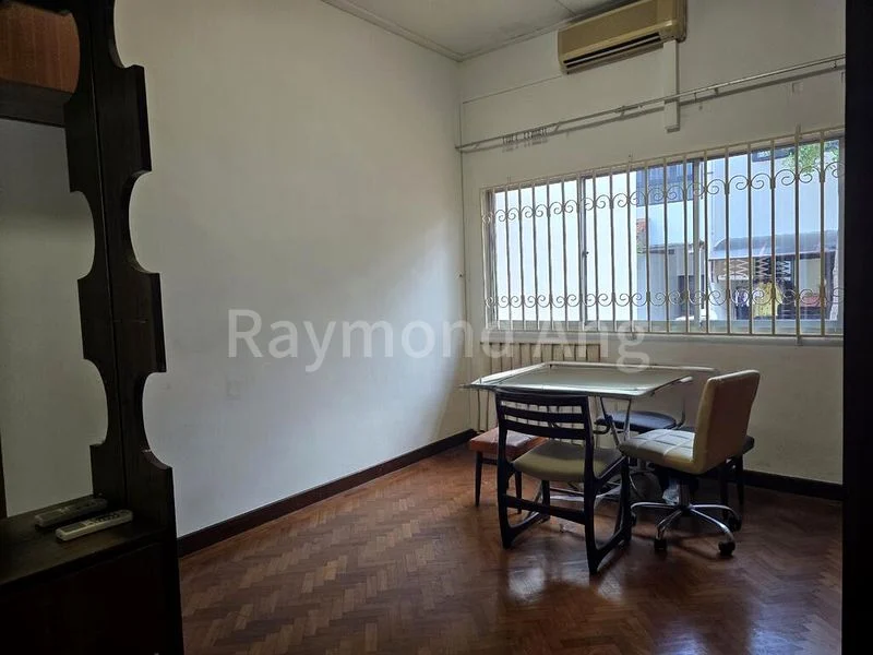 4 Bed Semi-Detached House (Landed) for Rent in  Toh Yi Road - Image 2