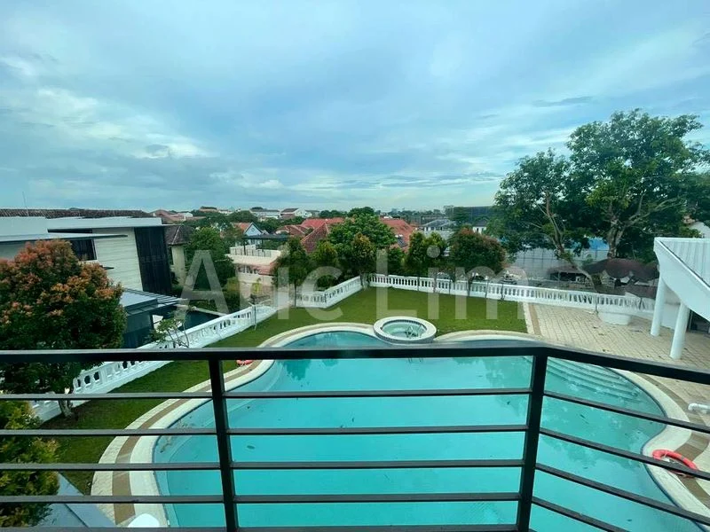 6 Bed Bungalow (Landed) for Rent in  Second Avenue - Image 4
