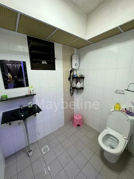 4 Room (4A) HDB for Rent in  932A Hougang Avenue 9 - Image 7