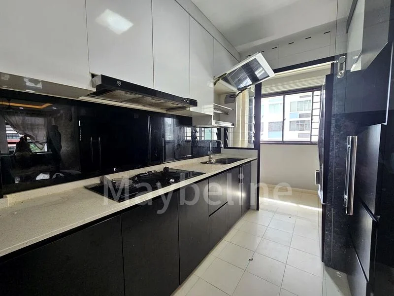 4 Room (4A) HDB for Rent in  932A Hougang Avenue 9 - Image 5