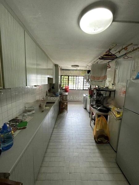 3 Room (3NG) HDB for Rent in  215A Jurong East Street 21 - Image 3