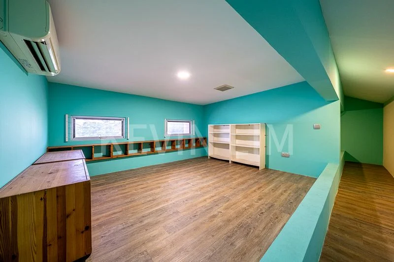 4 Bed Terraced House (Landed) for Rent in Chuan Terrace - Image 15