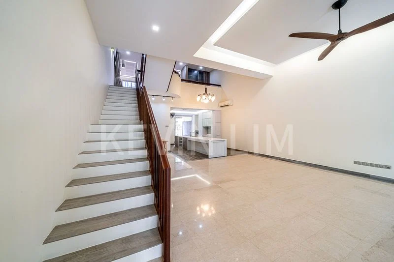 4 Bed Terraced House (Landed) for Rent in Chuan Terrace - Image 1