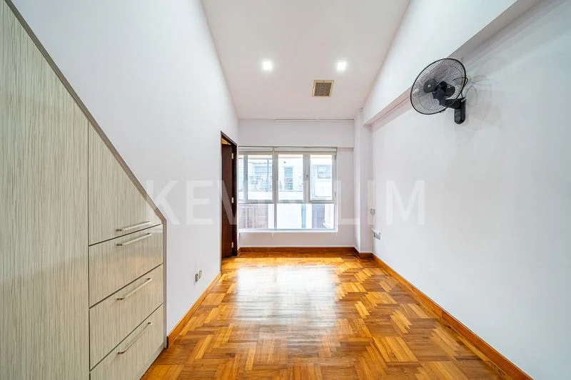 4 Bed Terraced House (Landed) for Rent in Chuan Terrace - Image 13