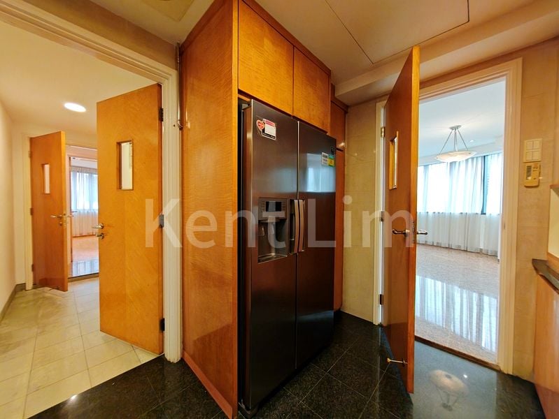 4 Bed Apartment (Condo) for Rent in  Grange 70 - Image 4