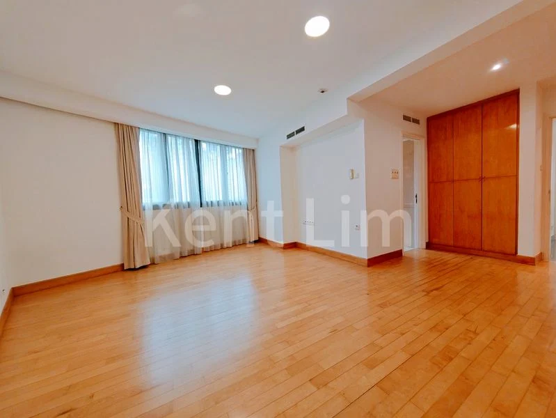 4 Bed Apartment (Condo) for Rent in  Grange 70 - Image 2