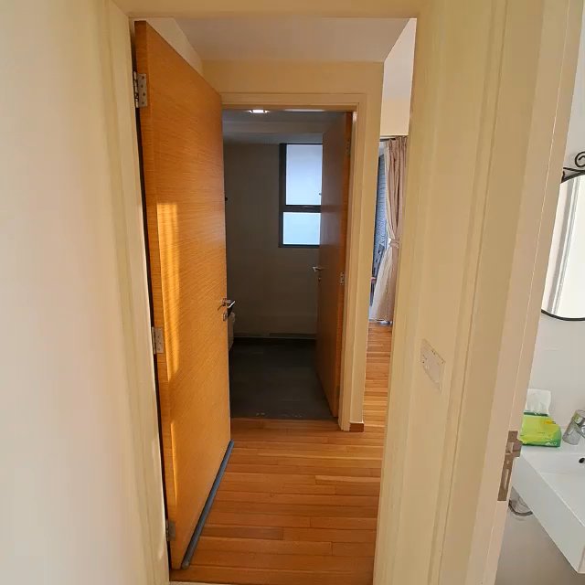 Master Room (Condo) for Rent in  The Verve - Image 7