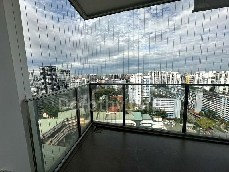 3 Bed Condo for Rent in  Eight Riversuites - Image 14