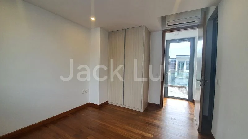 4+1 Bed Cluster House (Landed) for Rent in  Greenwood Mews - Image 11