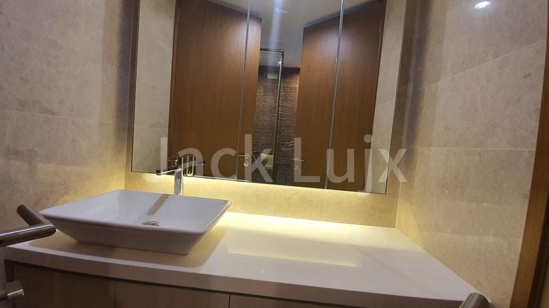 4+1 Bed Cluster House (Landed) for Rent in  Greenwood Mews - Image 9