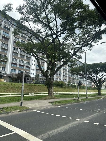 Light Industrial (B1) for Rent: North Link Building - Image 2