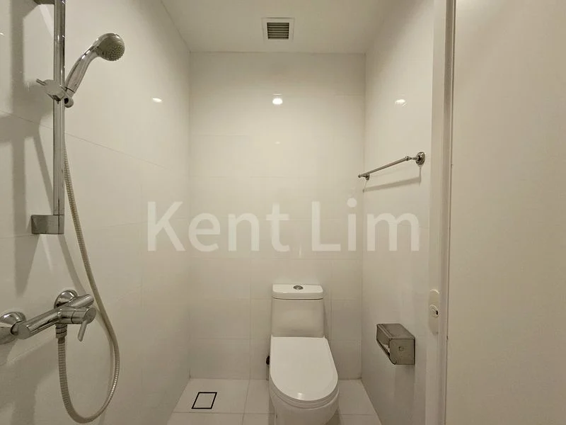 5 Bed Cluster House (Landed) for Rent in  Greenwood Mews - Image 9