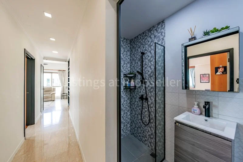 3 Bed Apartment (Condo) for Sale in Evergreen Park - Image 7