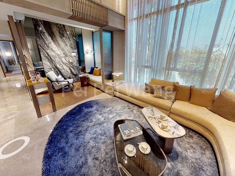 5 Bed Condo for Sale in  The Continuum - Image 14