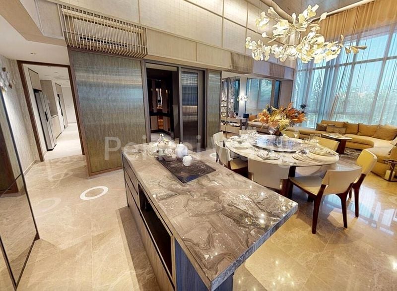 5 Bed Condo for Sale in  The Continuum - Image 13