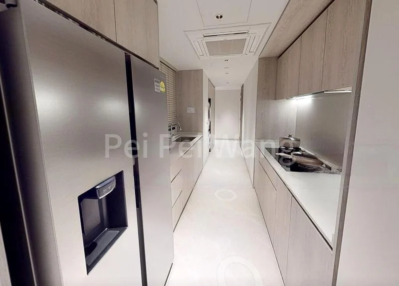 5 Bed Condo for Sale in  The Continuum - Image 7