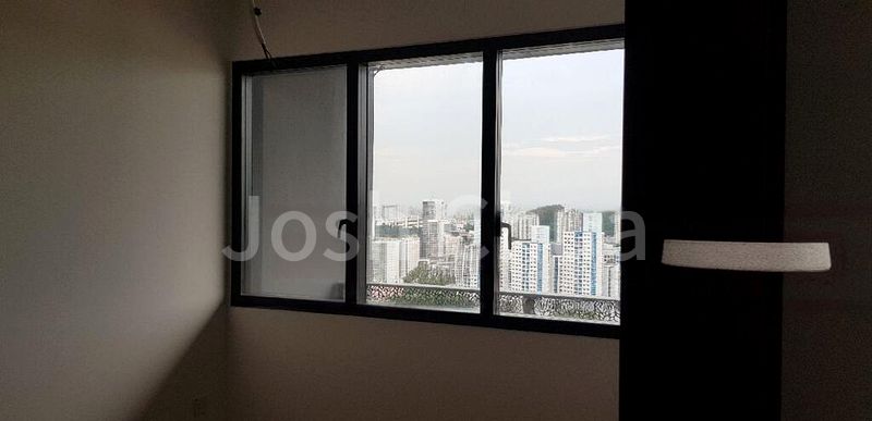 1 Bed Apartment (Condo) for Rent in  Stirling Residences - Image 8