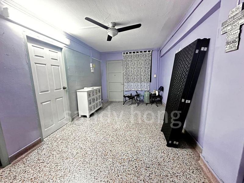 3 Room (3I) HDB for Sale in 111 Ho Ching Road - Image 1