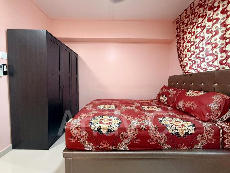 Room (HDB) for Rent in  626 Jurong West Street 65 - Image 1