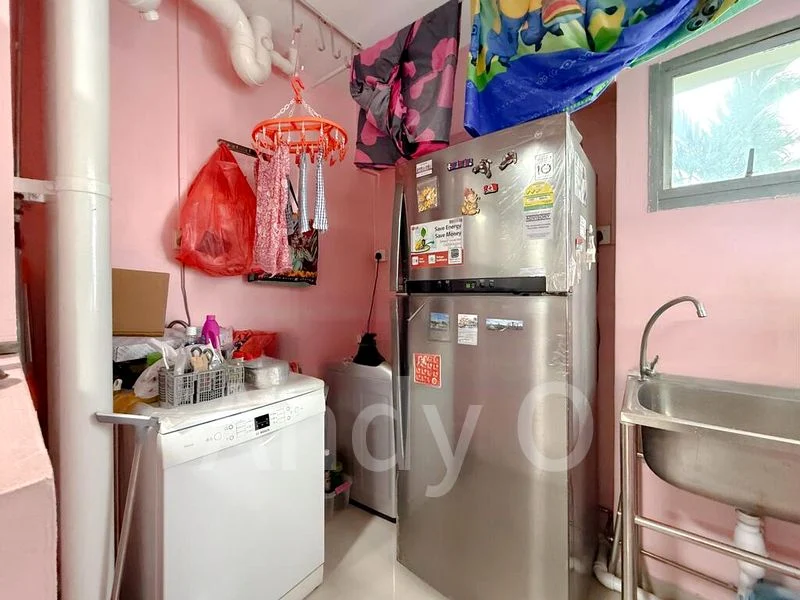 Room (HDB) for Rent in  626 Jurong West Street 65 - Image 5