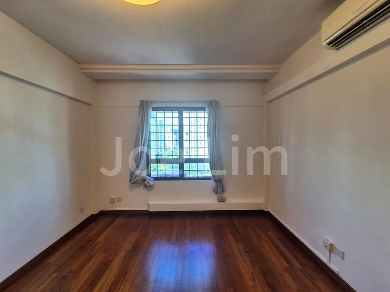 3 Bed Condo for Rent in  Parkway View - Image 3