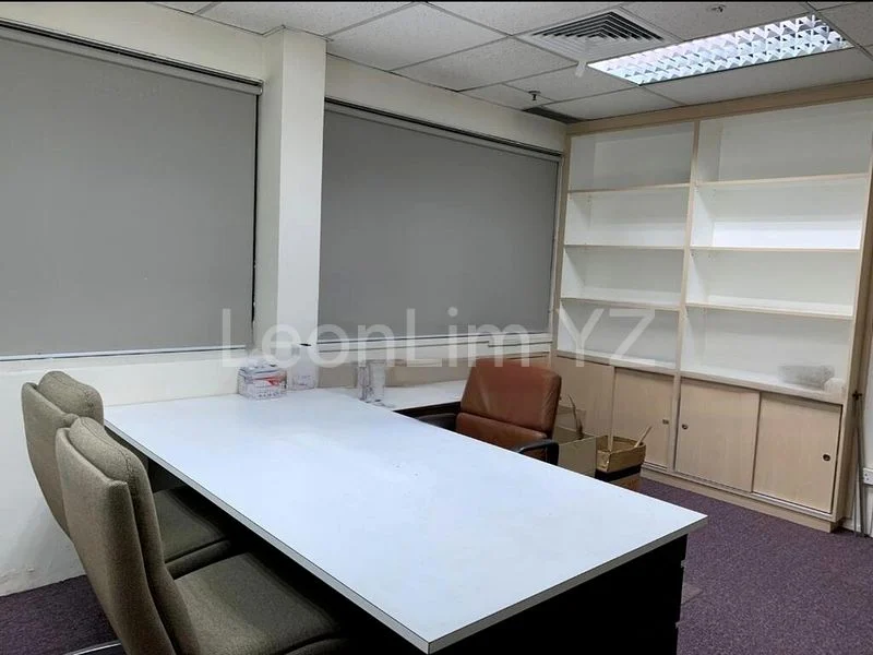 Office for Rent: Balmoral Plaza - Image 2