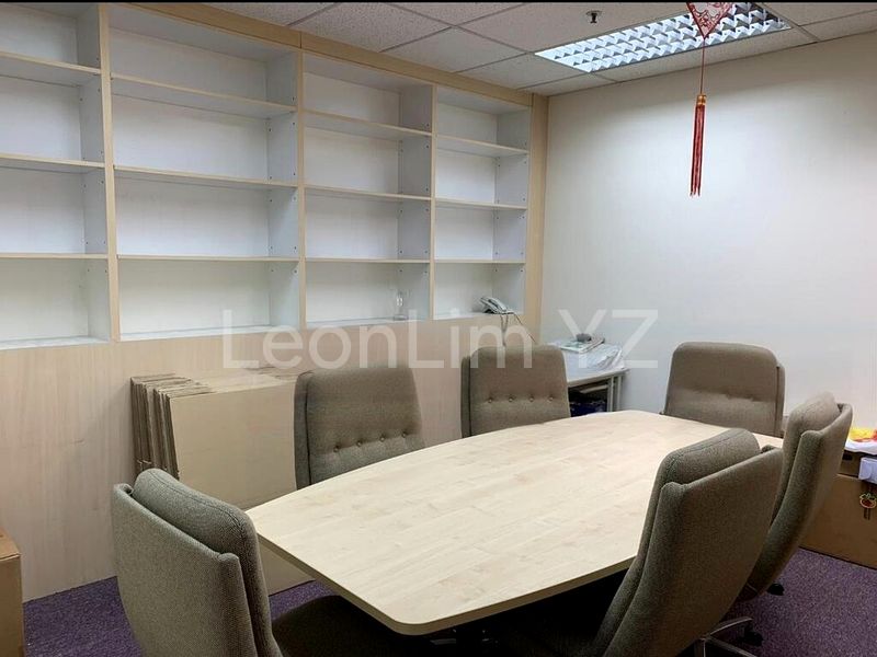 Office for Rent: Balmoral Plaza - Image 1