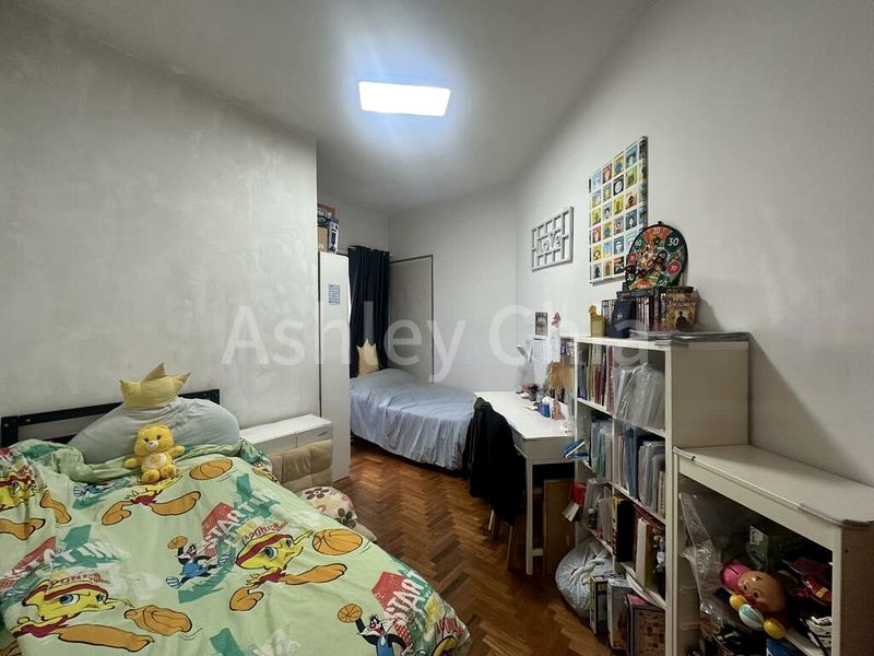 2 Bed Condo for Sale in  The Bayshore - Image 18