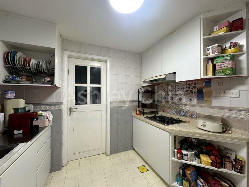 2 Bed Condo for Sale in  The Bayshore - Image 11