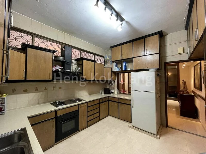 4 Bed Terraced House (Landed) for Sale in  Lorong K Telok Kurau - Image 7
