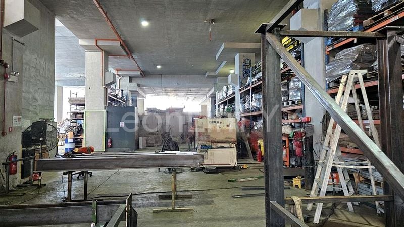 Factory / Workshop (B2) for Sale: Joo Koon Circle Factory - Image 1