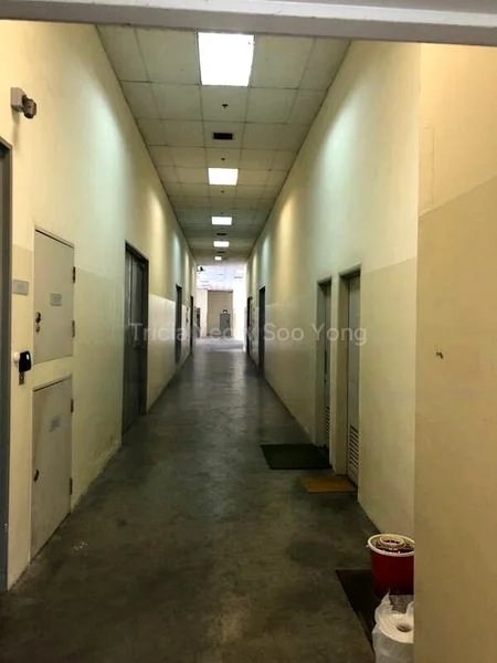 Light Industrial (B1) for Rent: TG Building - Image 4