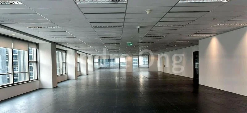 Office for Rent: The Heeren - Image 3