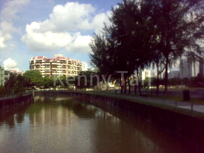 Common Room (Condo) for Rent in  Lakepoint Condominium - Image 11